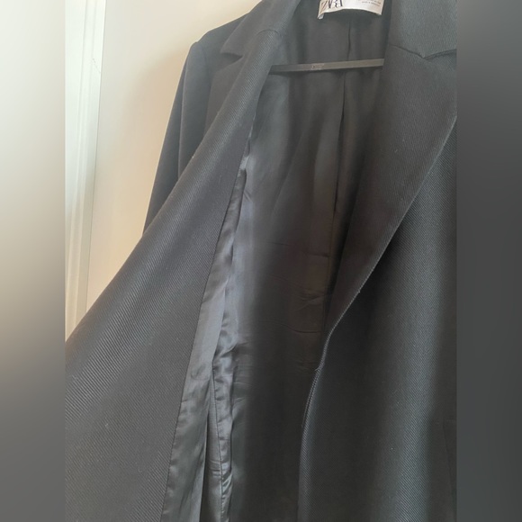 Zara black belted coat - Picture 5 of 5